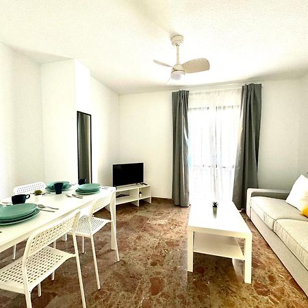 Beautiful & Sunny Apartment มาลากา ภายนอก รูปภาพ