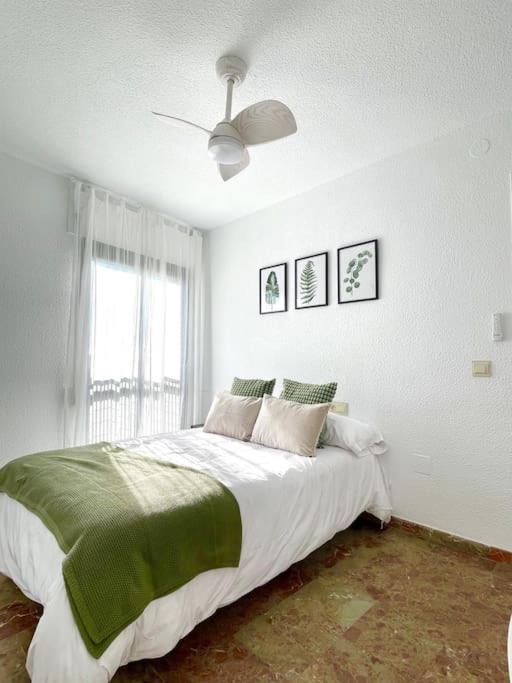 Beautiful & Sunny Apartment มาลากา ภายนอก รูปภาพ