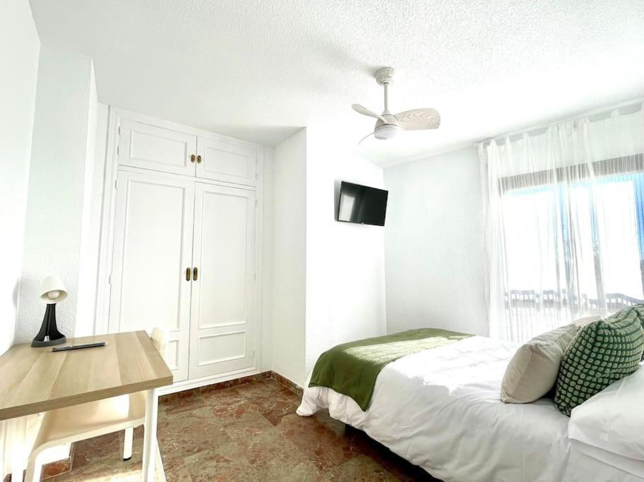 Beautiful & Sunny Apartment มาลากา ภายนอก รูปภาพ