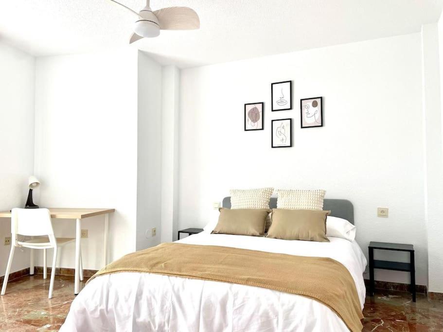 Beautiful & Sunny Apartment มาลากา ภายนอก รูปภาพ