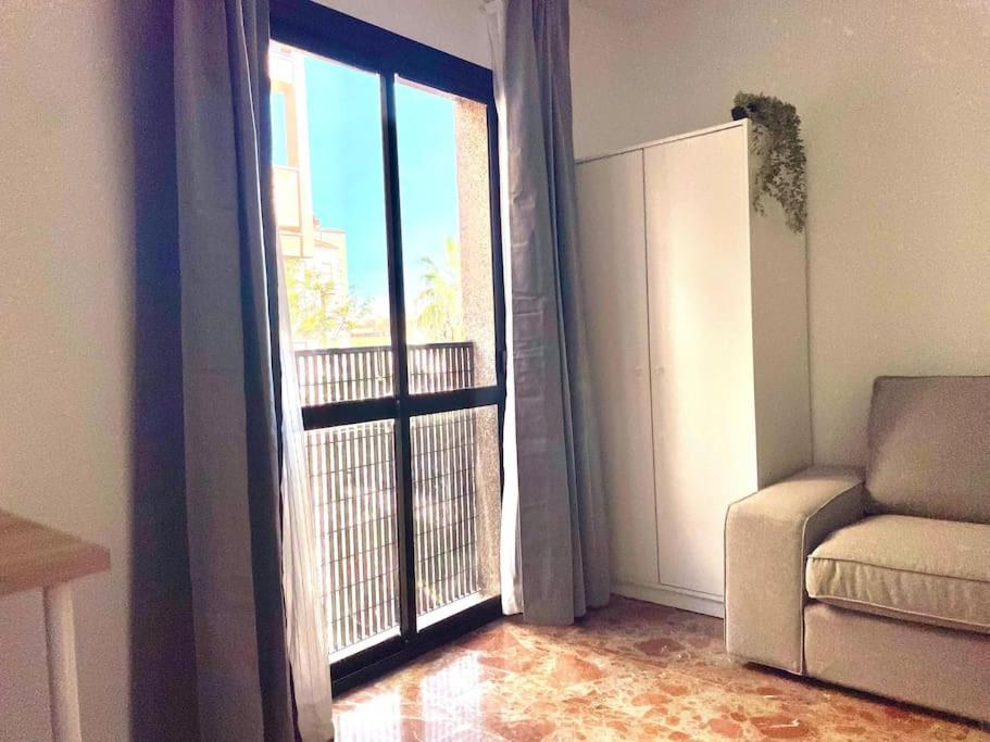 Beautiful & Sunny Apartment มาลากา ภายนอก รูปภาพ