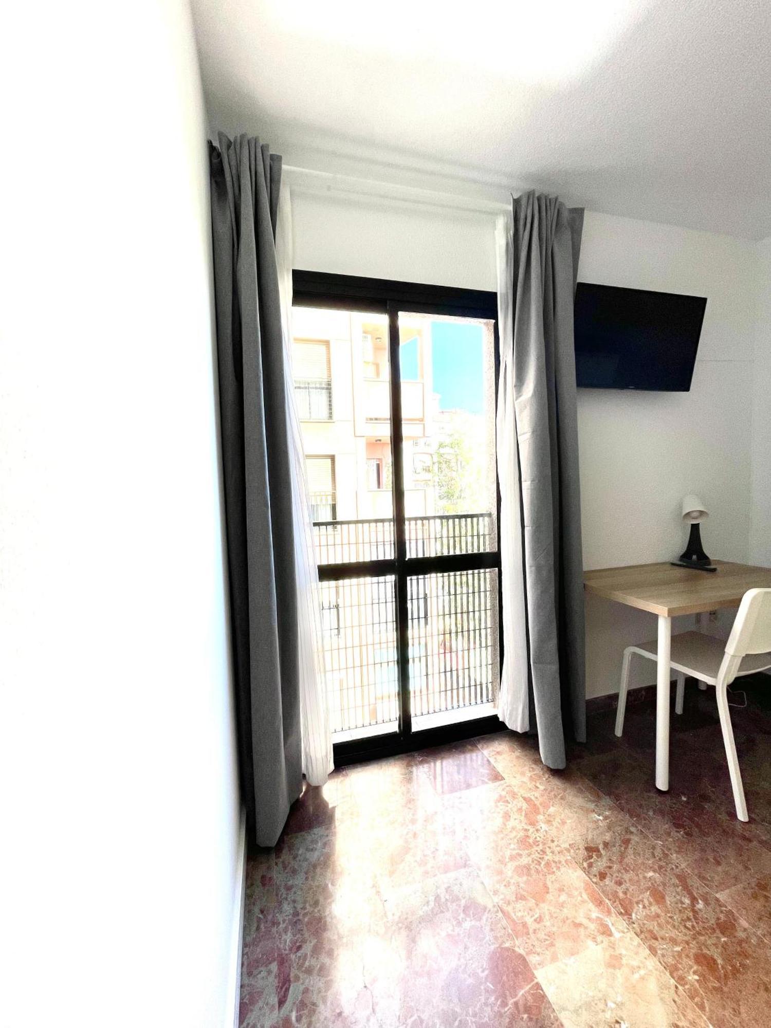 Beautiful & Sunny Apartment มาลากา ภายนอก รูปภาพ